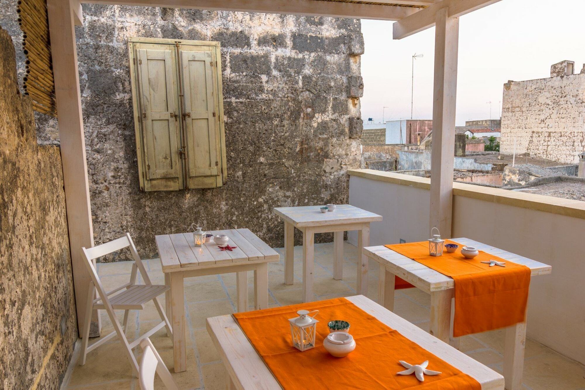 Il Cortile Dei Nonni Bed & Breakfast Morciano di Leuca Bagian luar foto
